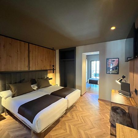 Yomo Petit Paris Hotel Encamp Exterior photo