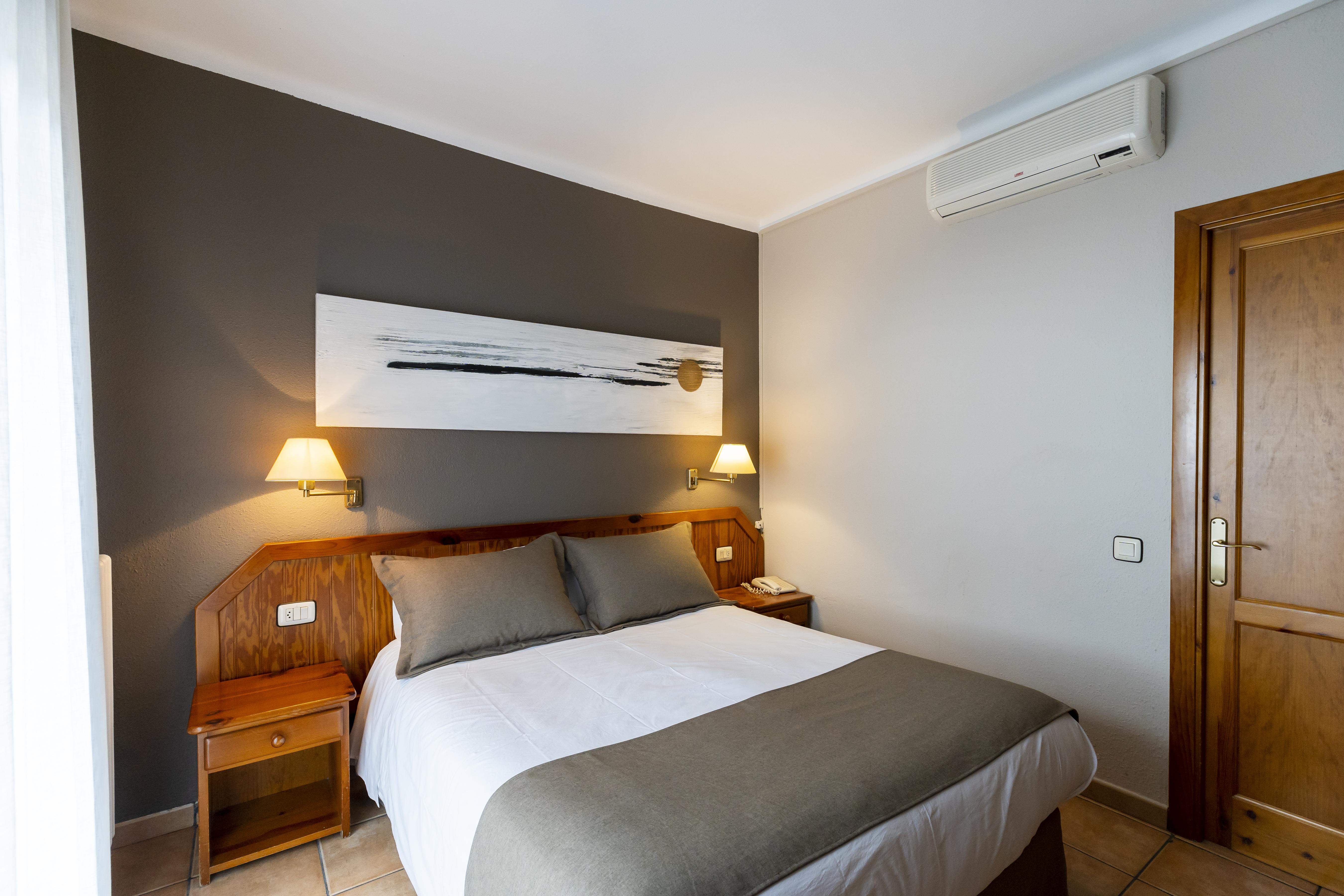 Yomo Petit Paris Hotel Encamp Exterior photo