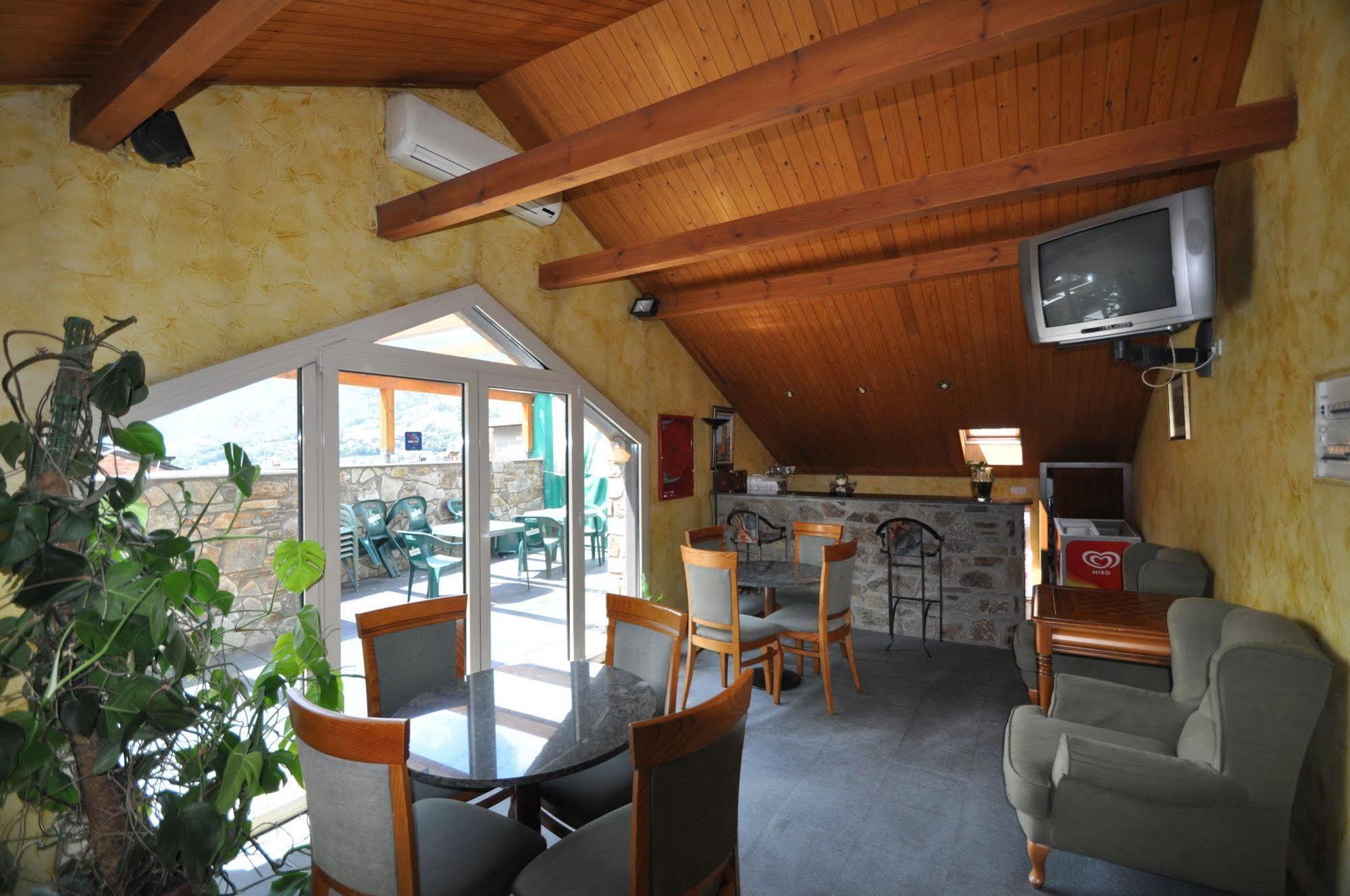 Yomo Petit Paris Hotel Encamp Exterior photo